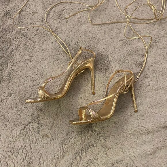 Shcutz Vikki golden heeled sandals, size 8 - Picture 9 of 14